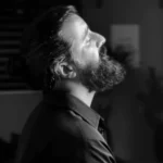 دانلود آهنگ گل پر پر از مهدی دارابی